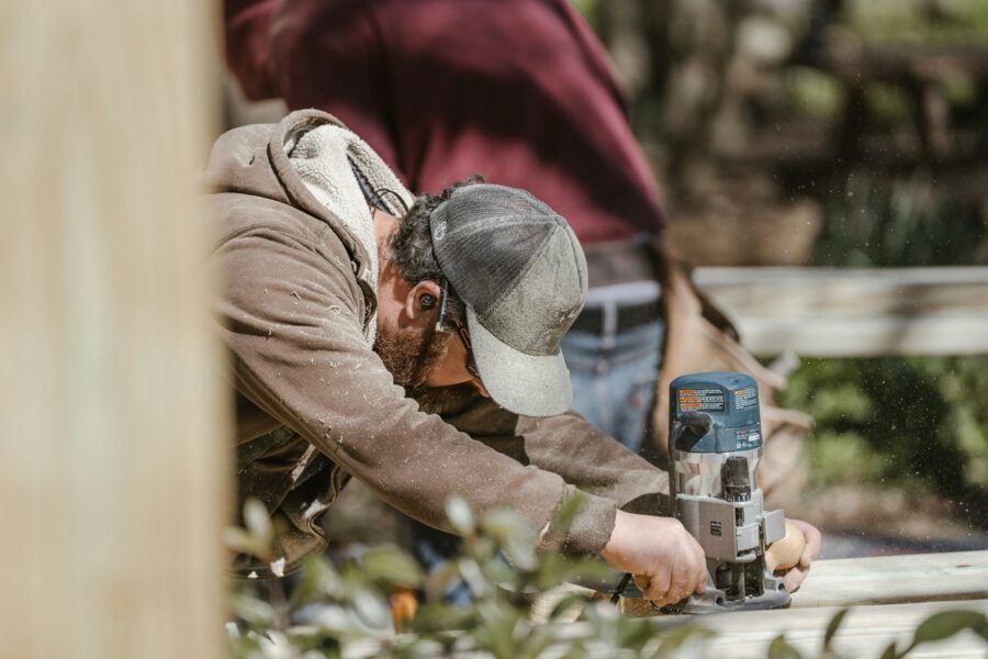 Marketing services for contractors including roofers, HVAC, electricians, plumbers, and landscapers
